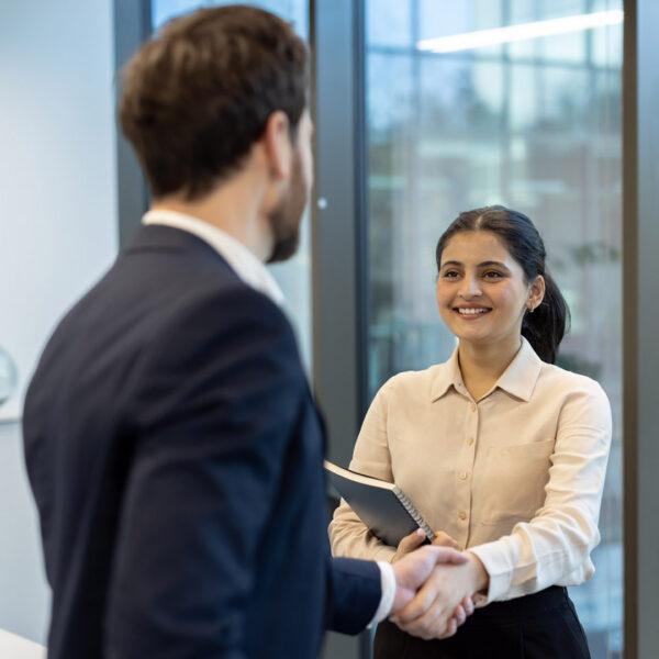 Metro-Office-Handshake